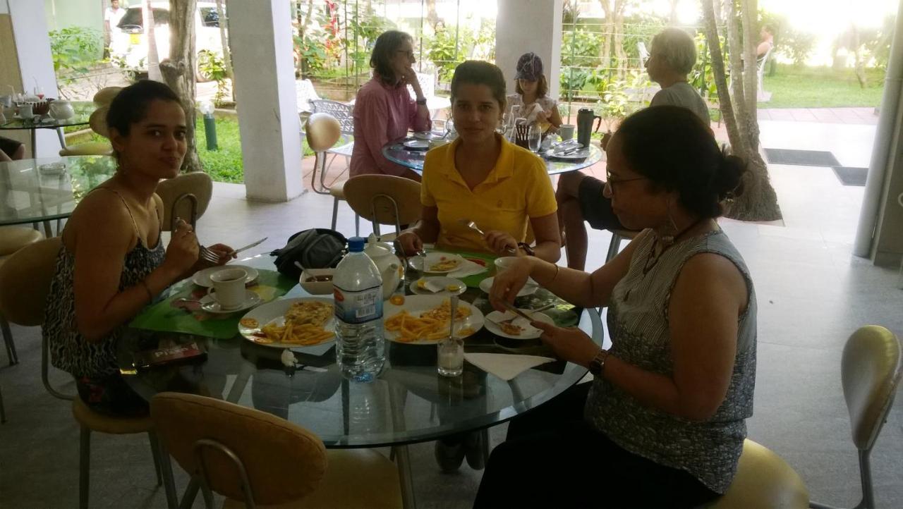 מלון אנוראדפורה Milano Tourist Rest מראה חיצוני תמונה